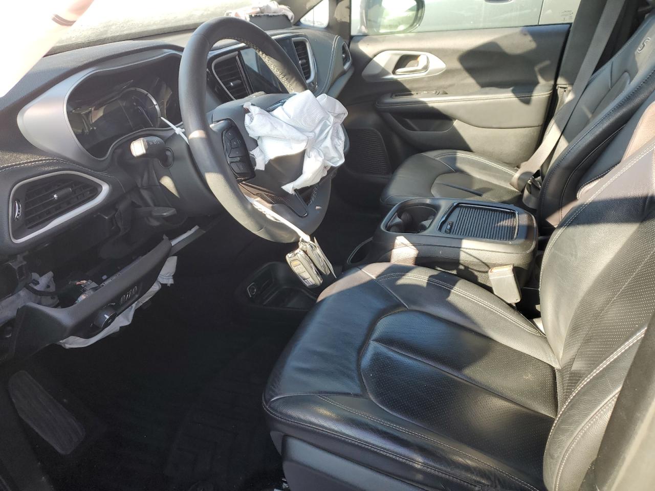 2022 CHRYSLER PACIFICA HYBRID TOURING L VIN:2C4RC1L72NR201182