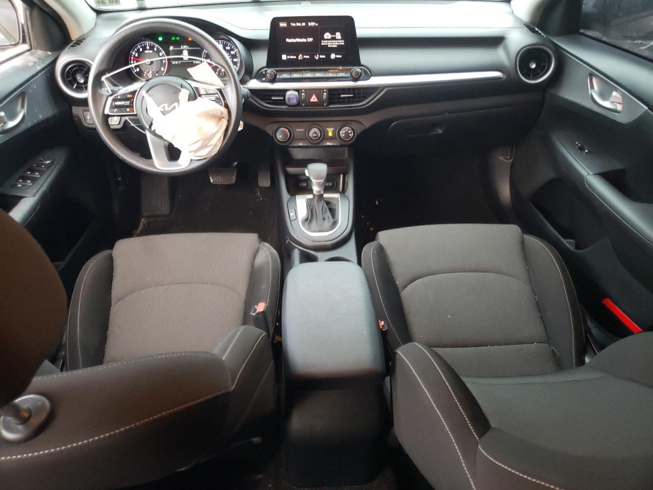 2023 KIA FORTE LX VIN:3KPF24AD2PE525155