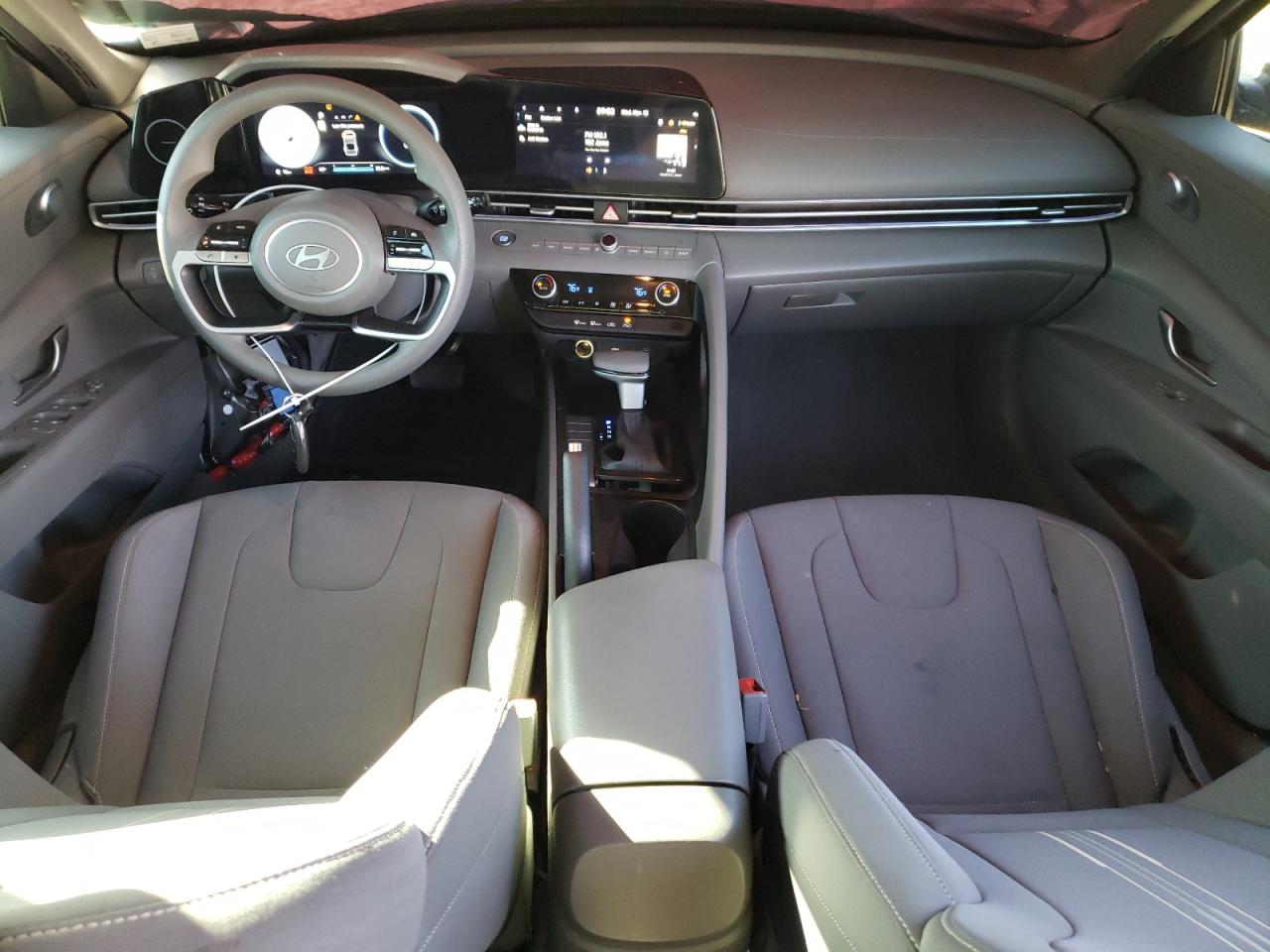 2024 HYUNDAI ELANTRA SEL VIN:KMHLM4DGXRU697923