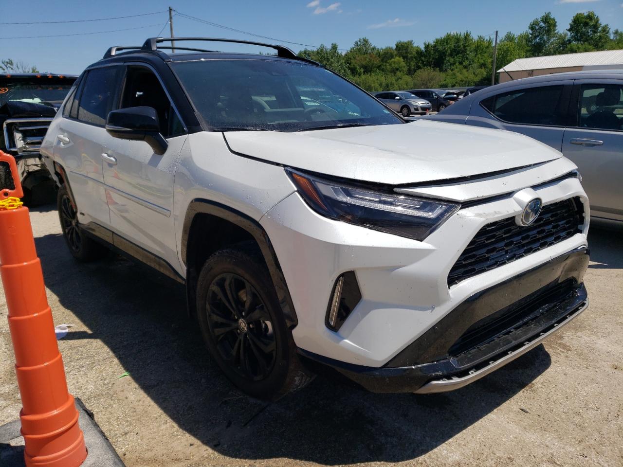 2023 TOYOTA RAV4 XSE VIN:2T3E6RFVXPW040071