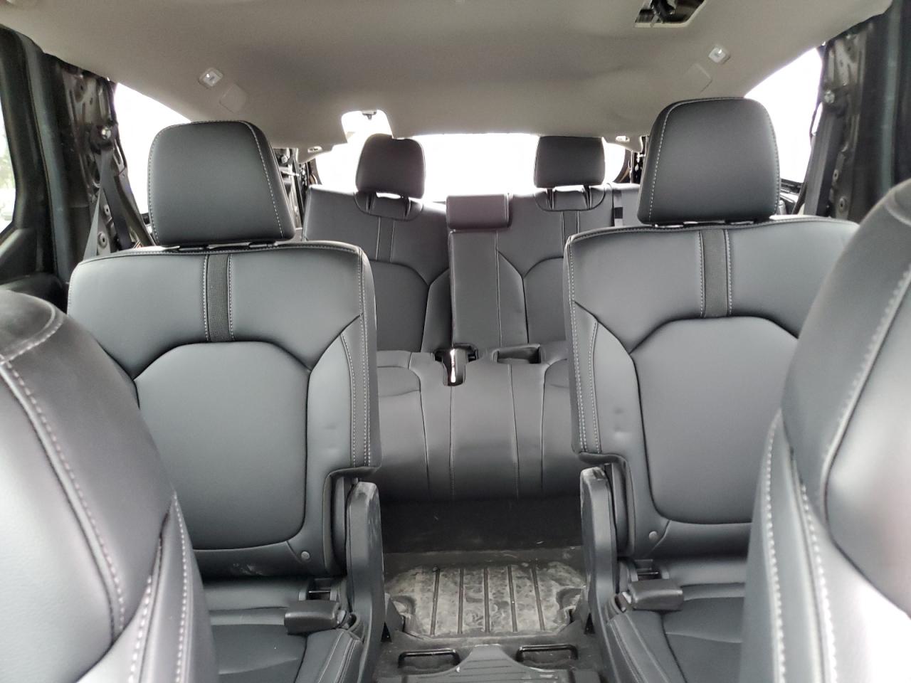 2024 HONDA PILOT TOURING VIN:5FNYG1H72RB022800