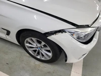 2016 BMW 320 WBA8Y7102GG715461 VIN:WBA8Y7102GG715461