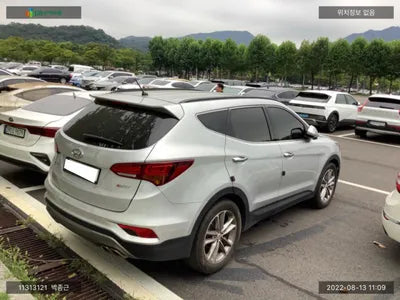2016 Hyundai Santa FE KMHSW81UBHU714442 VIN:KMHSW81UBHU714442