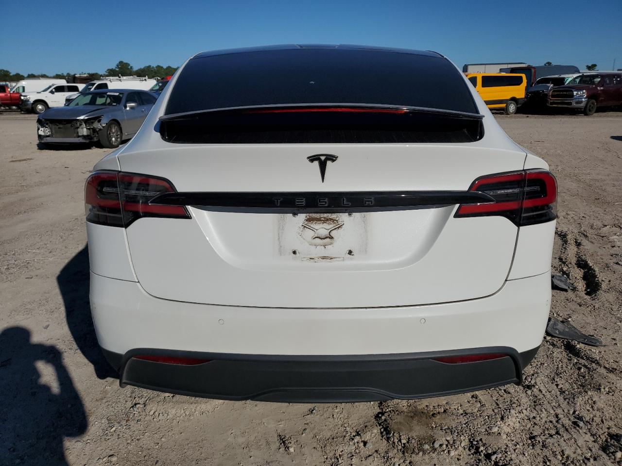 2022 TESLA MODEL X  VIN:7SAXCBE51NF328660