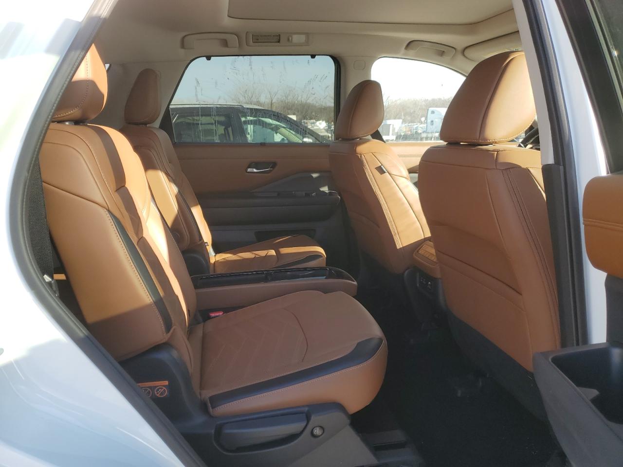 2024 NISSAN PATHFINDER PLATINUM VIN:5N1DR3DK6RC286853