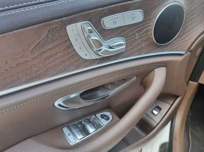 2016 Mercedes-Benz E 220 VIN: