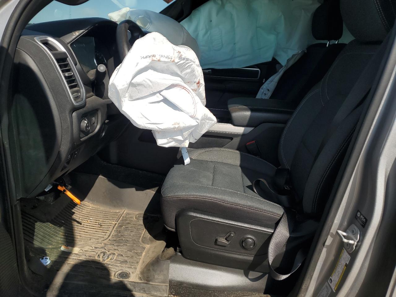 2022 RAM 1500 BIG HORN/LONE STAR VIN:1C6RREBT5NN326086