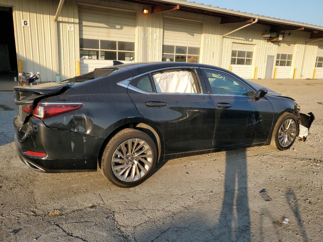 2022 LEXUS ES 350 BASE VIN:58AFZ1B11NU135486