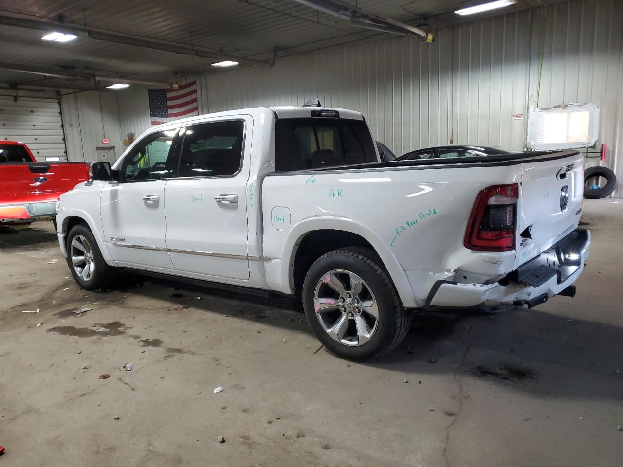 2022 RAM 1500 LIMITED VIN:1C6SRFHT4NN163915
