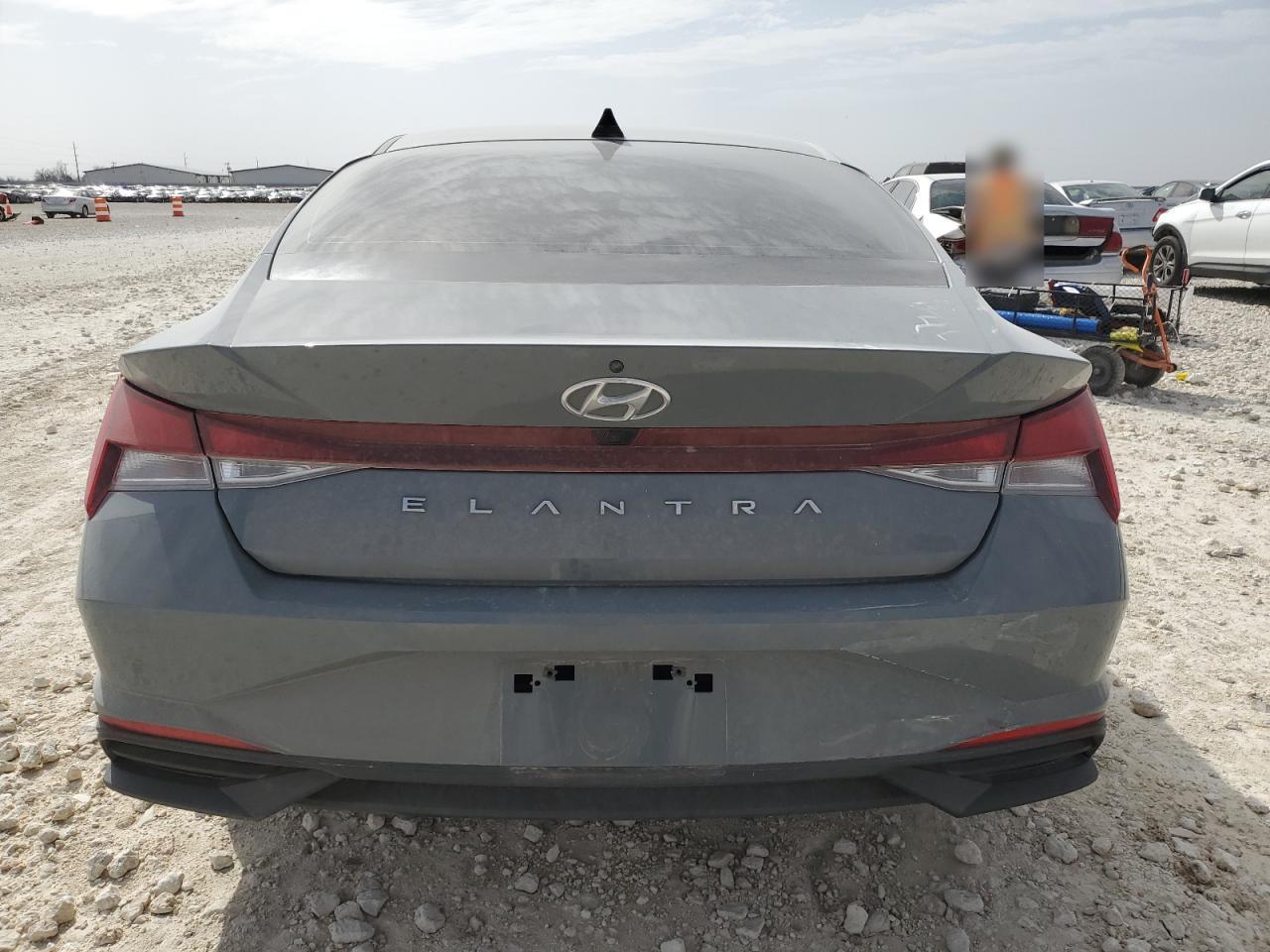 2022 HYUNDAI ELANTRA SEL VIN:KMHLS4AG4NU323196