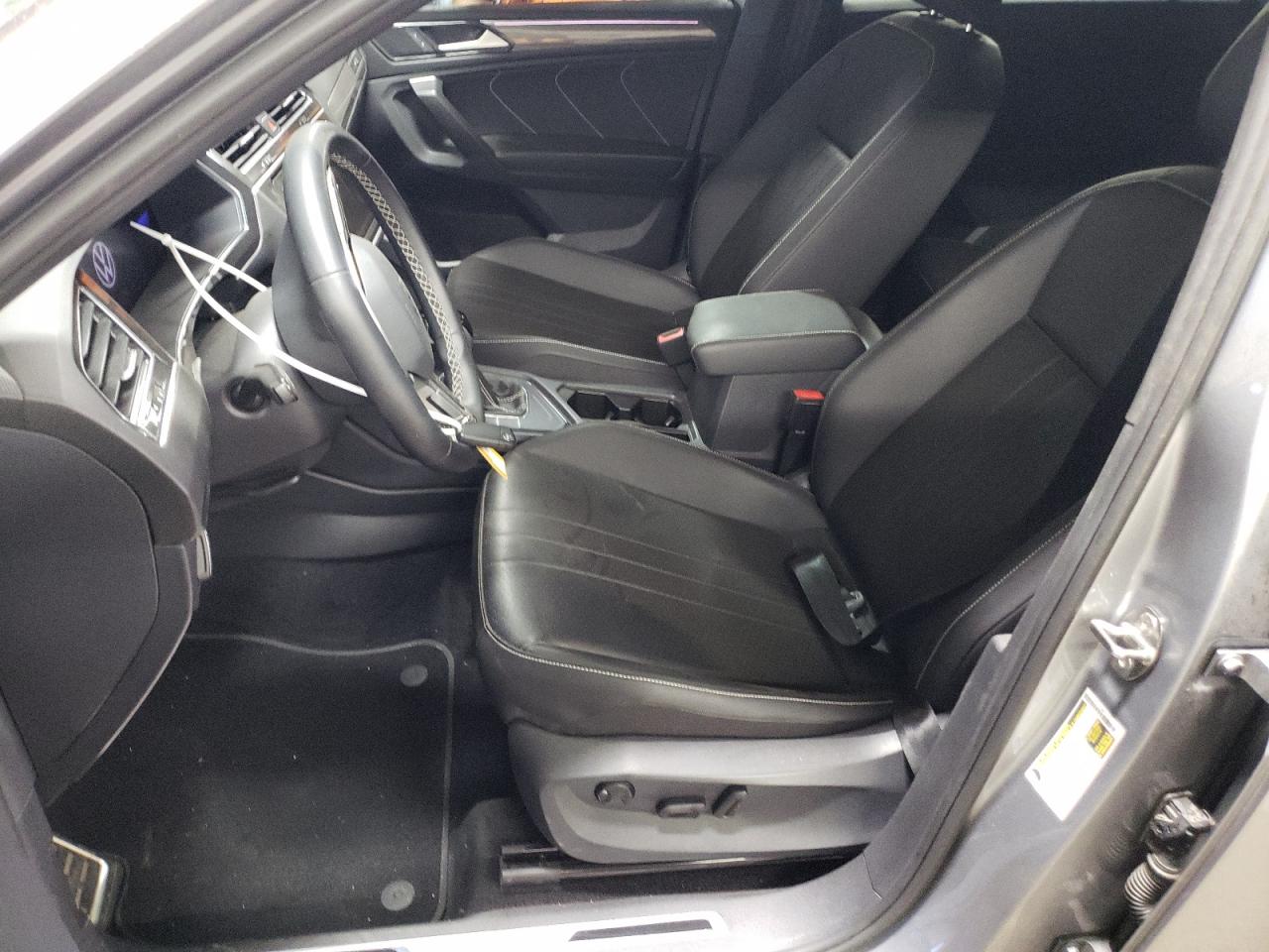 2023 VOLKSWAGEN TIGUAN SE R-LINE BLACK VIN:3VVCB7AX7PM058451