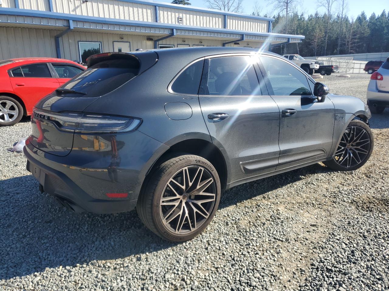2023 PORSCHE MACAN BASE VIN:WP1AA2A57PLB18822