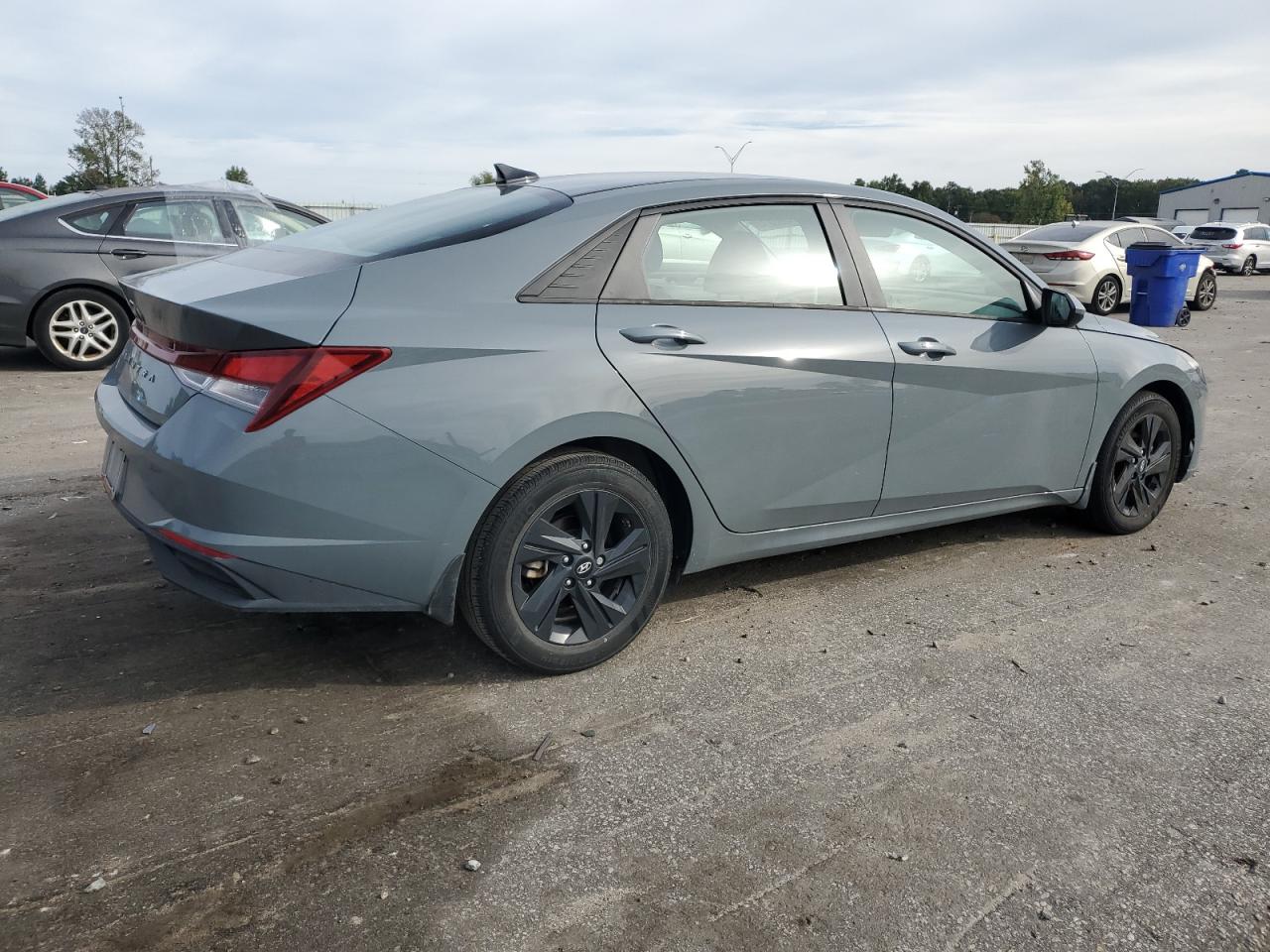 2022 HYUNDAI ELANTRA SEL VIN:KMHLM4AG3NU348844
