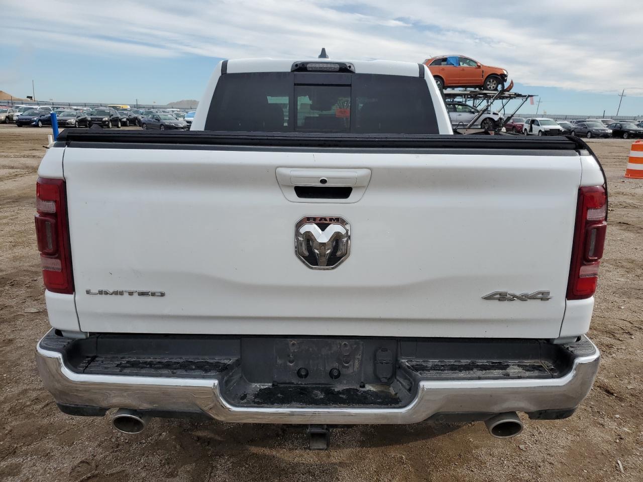 2024 RAM 1500 LIMITED VIN:1C6SRFHT2RN171937