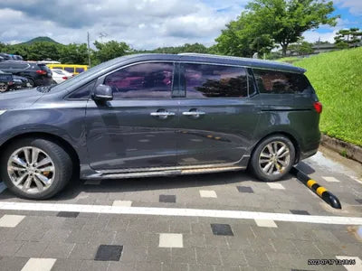 2015 Kia Carnival VIN: