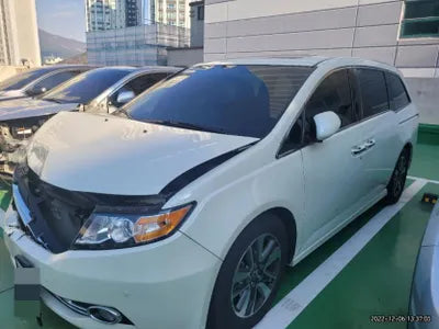 2015 Honda Odyssey 5KBRL5860FB601352 VIN:5KBRL5860FB601352