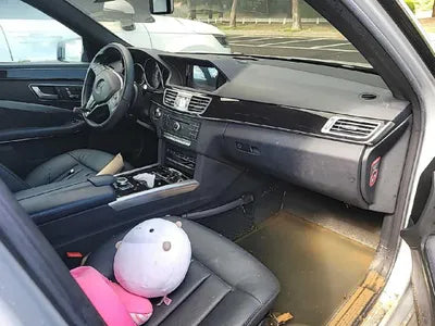 2016 Mercedes-Benz E 220 VIN: