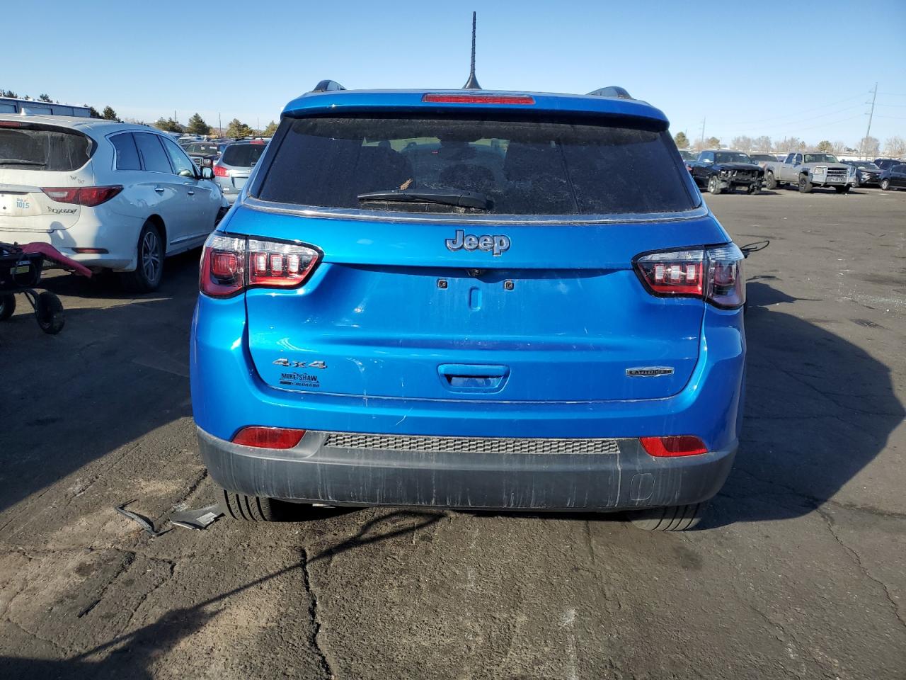 2024 JEEP COMPASS LATITUDE LUX VIN:3C4NJDFN7RT115241