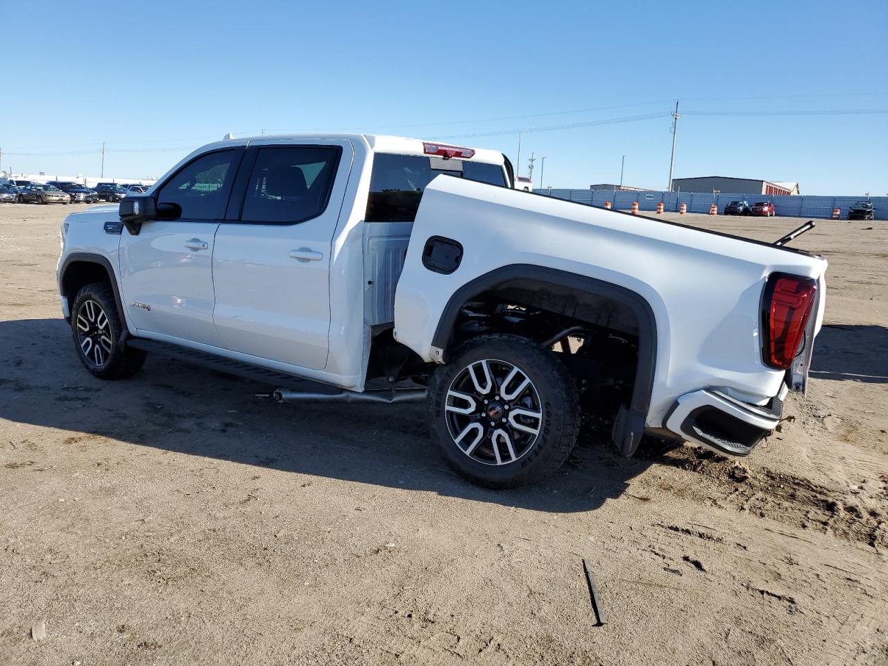 2023 GMC SIERRA K1500 AT4 VIN:1GTUUEE85PZ305906