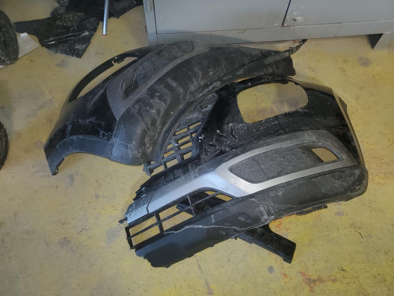 2023 HYUNDAI VENUE SE VIN:KMHRB8A3XPU215053