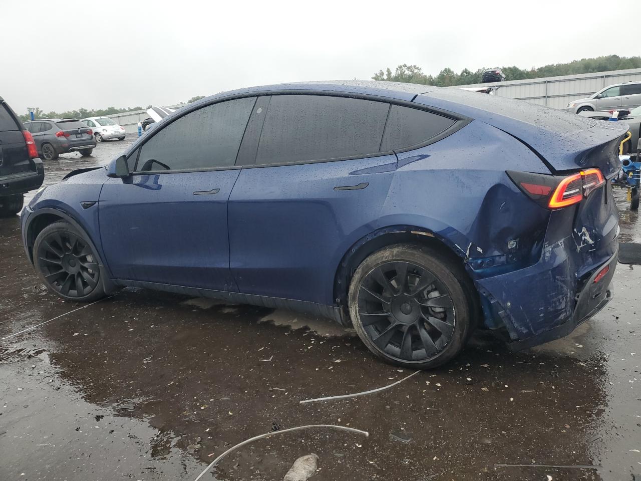2022 TESLA MODEL Y  VIN:7SAYGDEEXNF481008