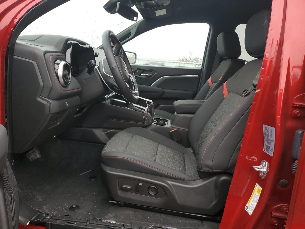 2024 CHEVROLET COLORADO Z71 VIN:1GCPTDEK3R1110815