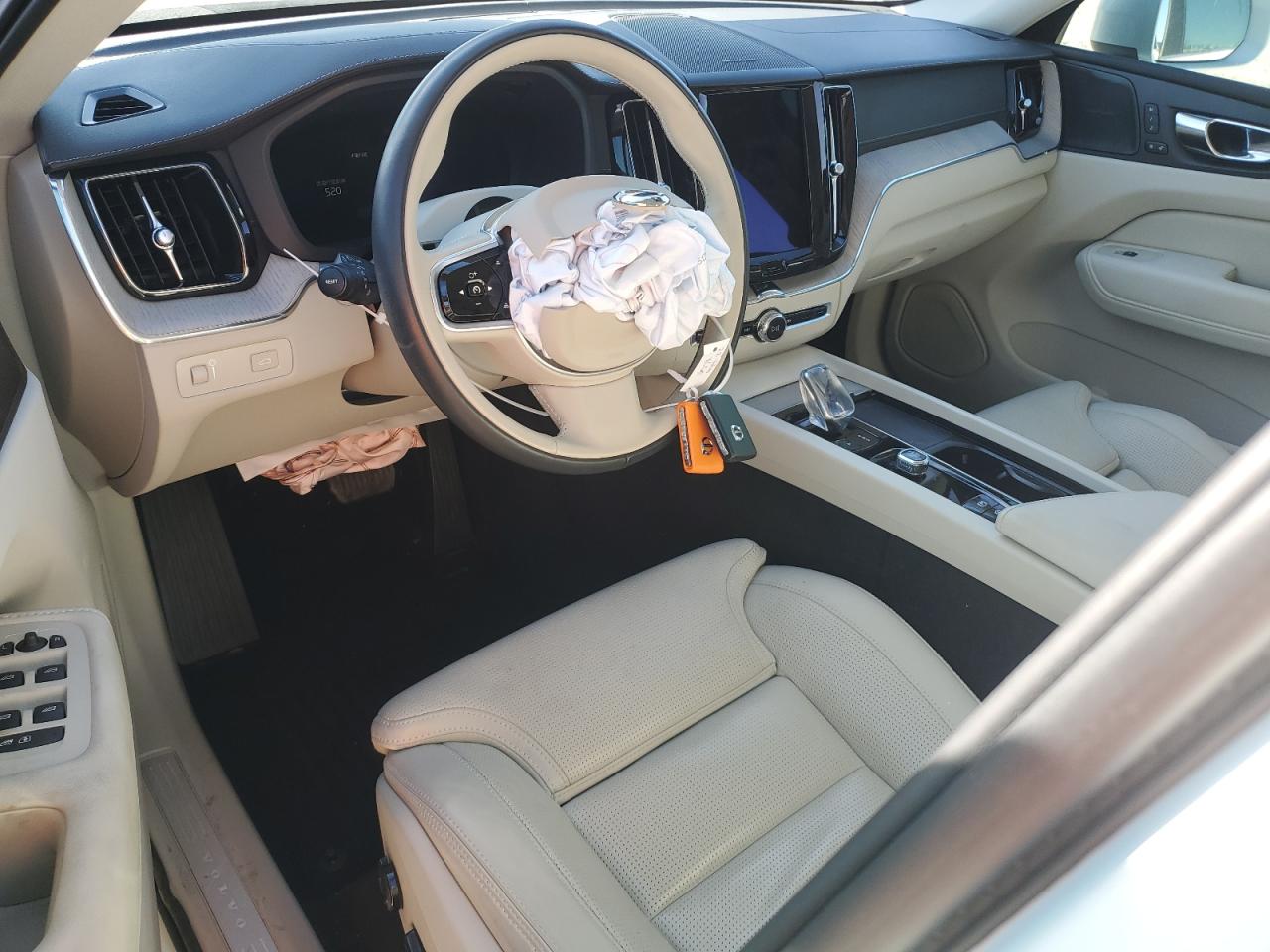 2022 VOLVO XC60 B5 INSCRIPTION VIN:YV4L12DL6N1025588