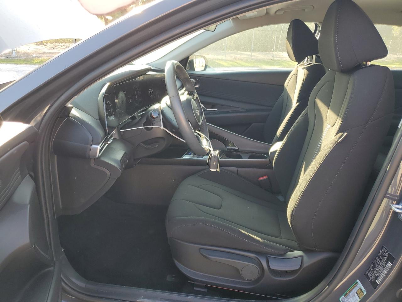 2023 HYUNDAI ELANTRA SEL VIN:KMHLS4AG6PU613832