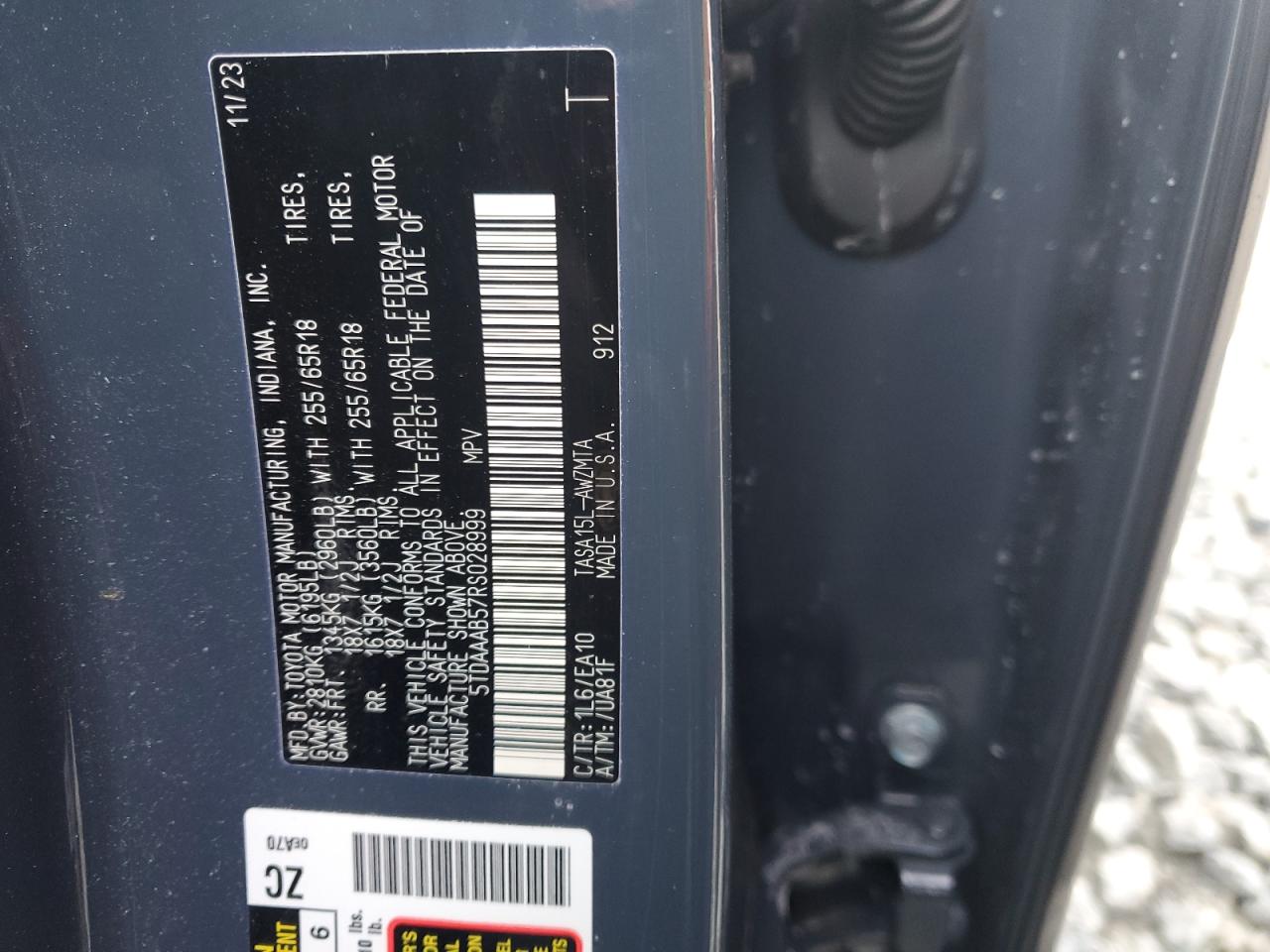 2024 TOYOTA GRAND HIGHLANDER XLE VIN:5TDAAAB57RS028999