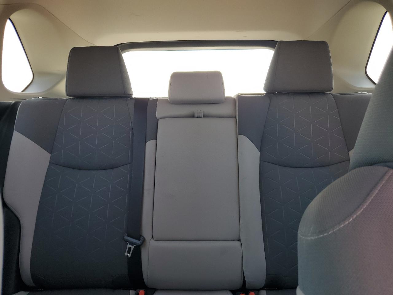 2023 TOYOTA RAV4 XLE VIN:4T3RWRFV6PU088135