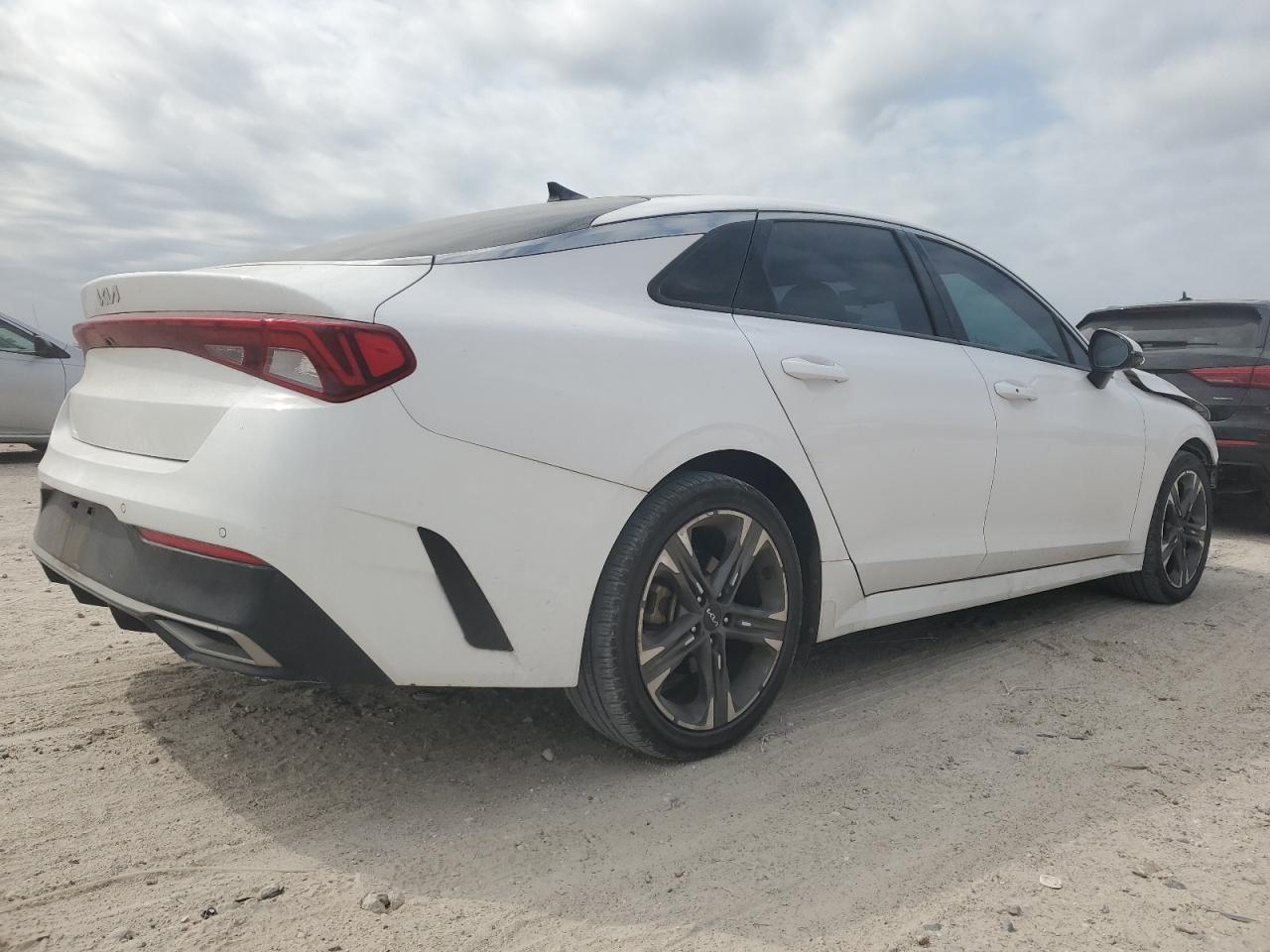 2022 KIA K5 EX VIN:5XXG34J27NG139058