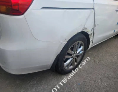 2017 Kia Carnival KNAME81ABHS308120 VIN:KNAME81ABHS308120