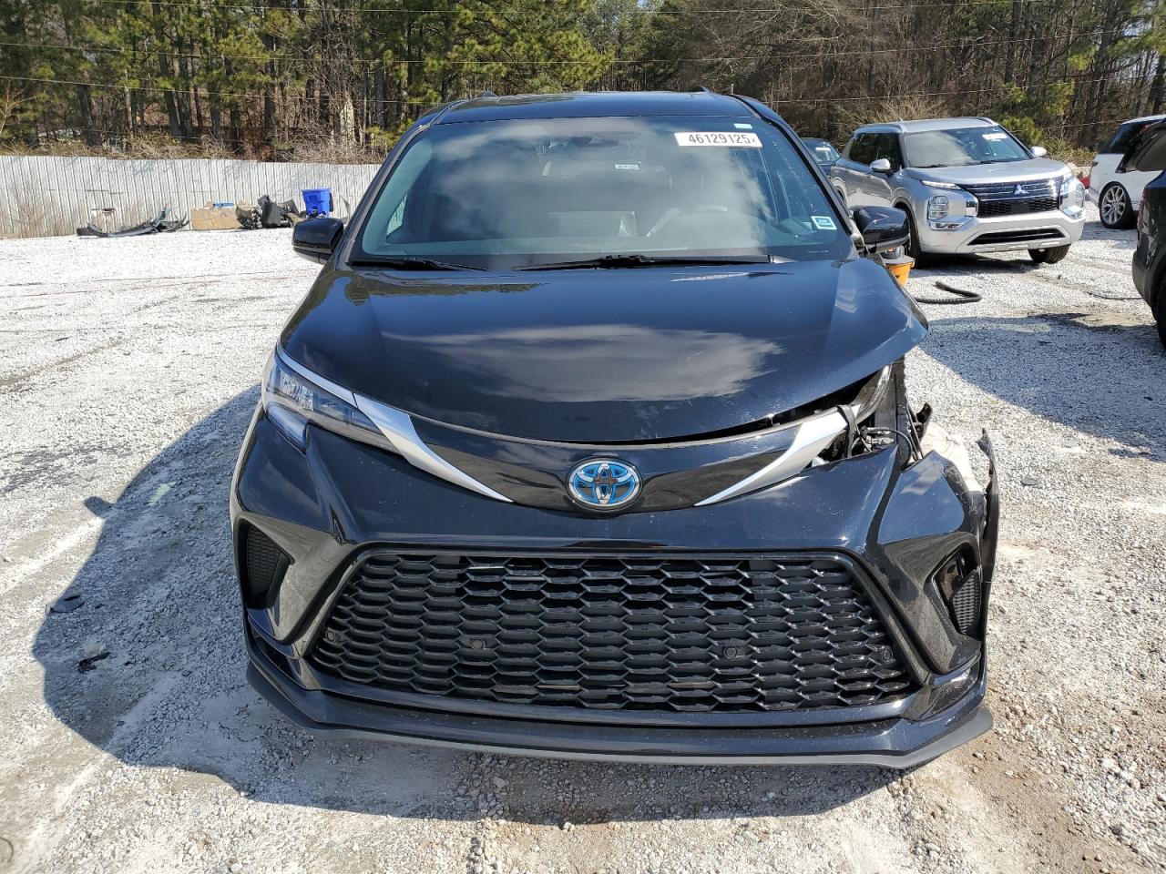 2022 TOYOTA SIENNA XSE VIN:5TDXRKECXNS123991