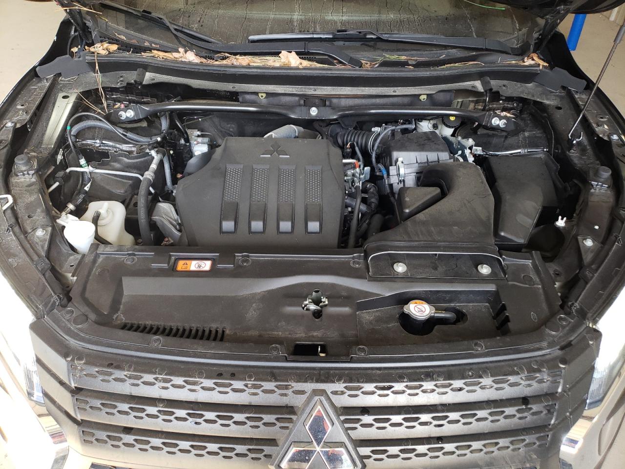 2022 MITSUBISHI ECLIPSE CROSS LE VIN:JA4ATVAA0NZ058753