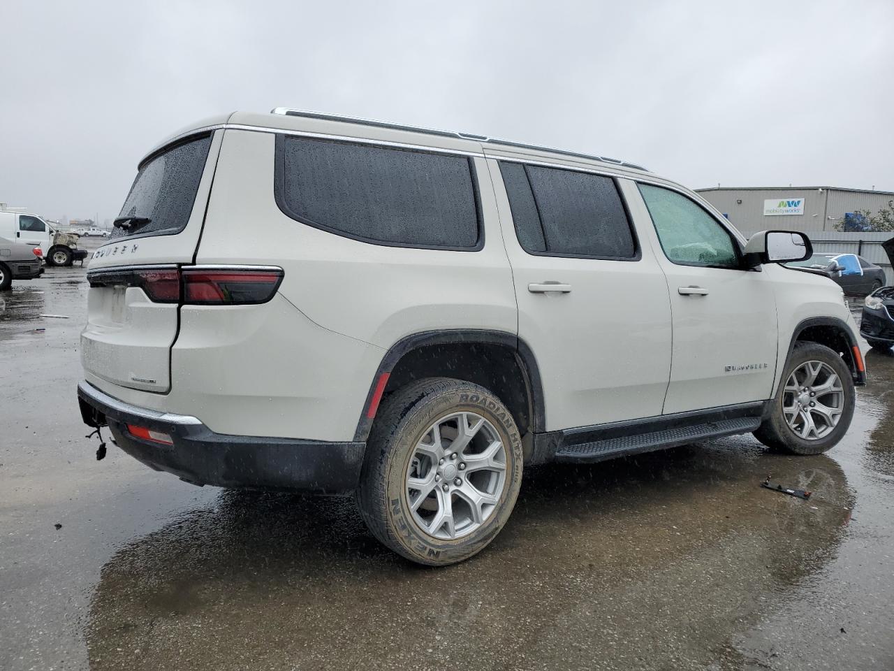2022 JEEP WAGONEER SERIES II VIN:1C4SJVBT0NS142550
