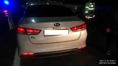 2016 Kia K5 KNAGS416BGA095015 VIN:KNAGS416BGA095015