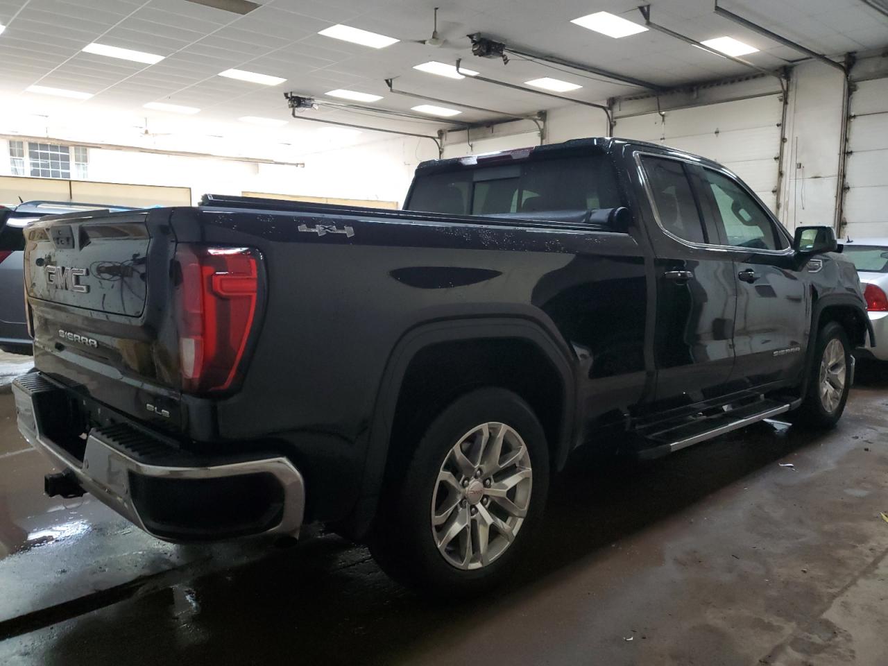 2022 GMC SIERRA LIMITED K1500 SLE VIN:1GTR9BED2NZ105999