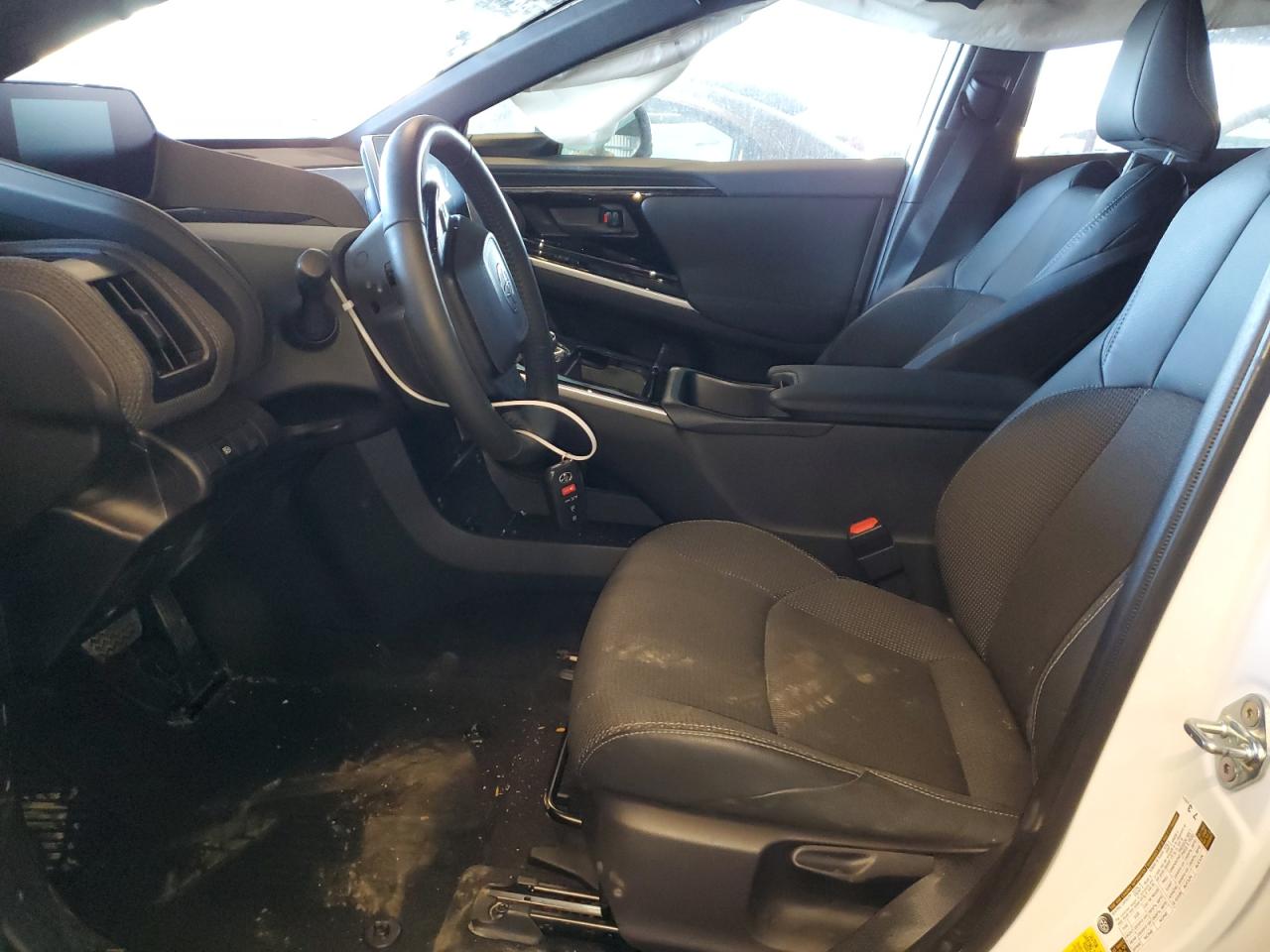 2023 TOYOTA BZ4X XLE VIN:JTMAAAAA5PA026872