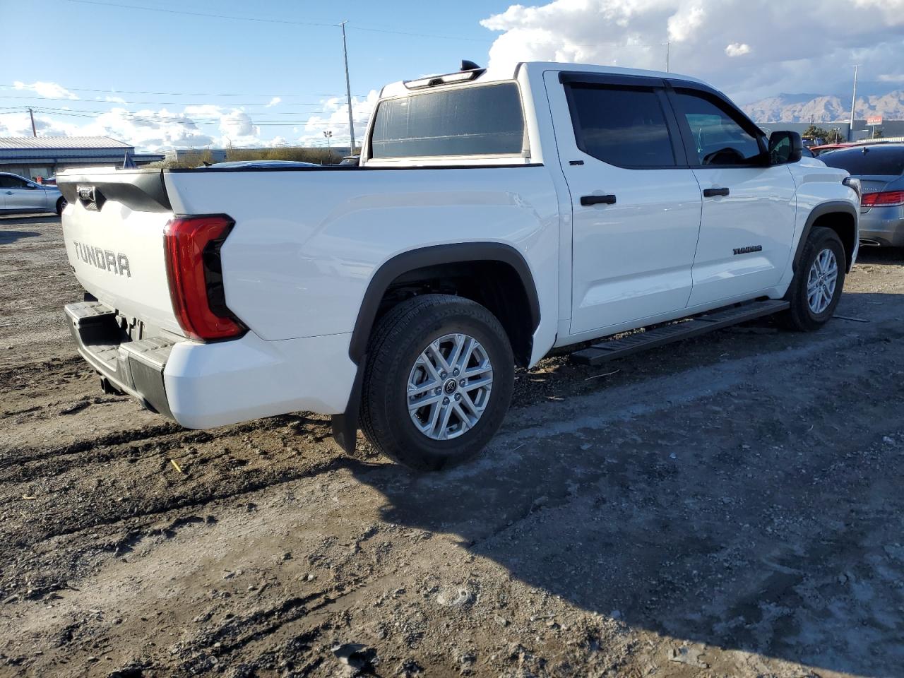 2024 TOYOTA TUNDRA CREWMAX SR VIN:5TFLA5ABXRX036323