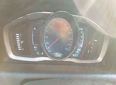 2015 Volvo XC60 VIN: