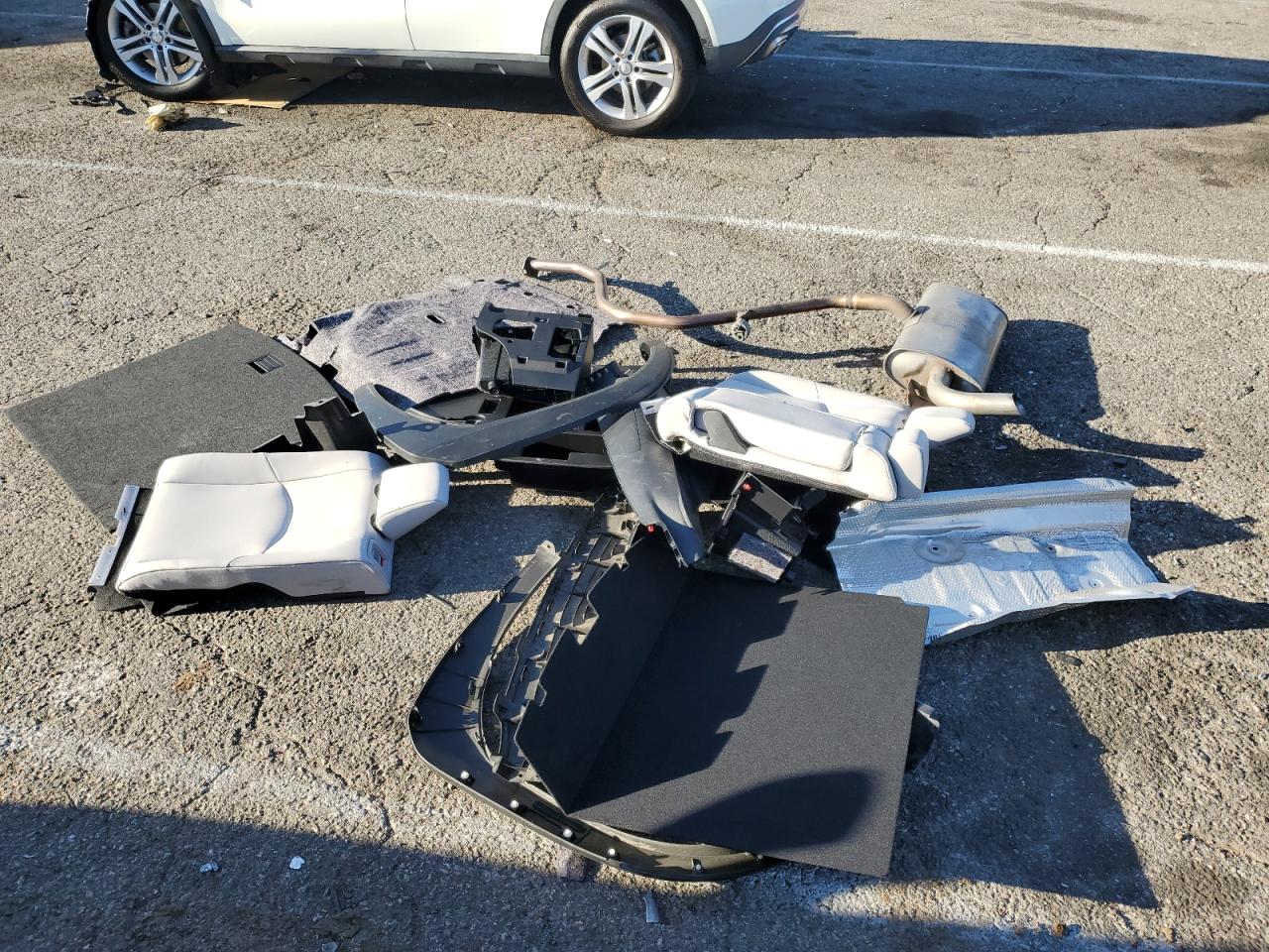 2023 LEXUS UX 250H BASE VIN:JTHX6JBH1P2134910