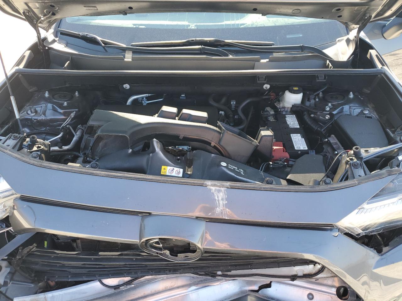 2022 TOYOTA RAV4 XLE VIN:2T3W1RFV1NC208732