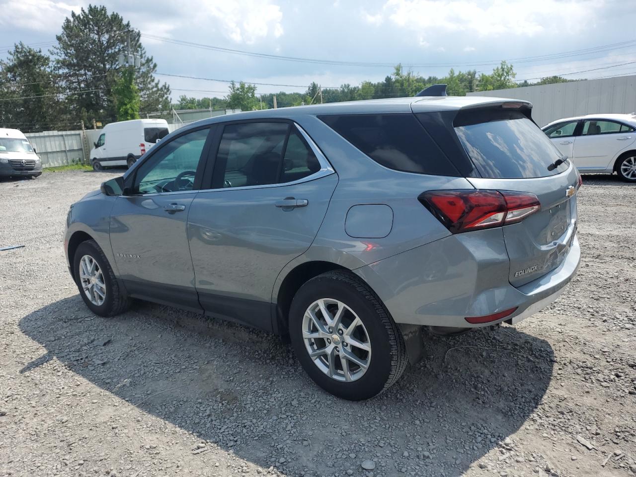 2024 CHEVROLET EQUINOX LT VIN:3GNAXUEG2RS104841