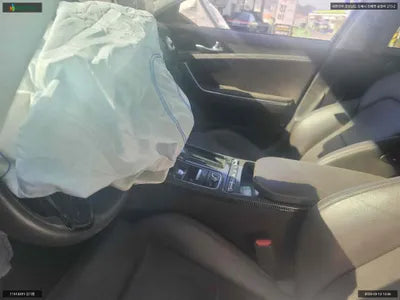 2017 Kia Stinger KNAE351ABJS004826 VIN:KNAE351ABJS004826