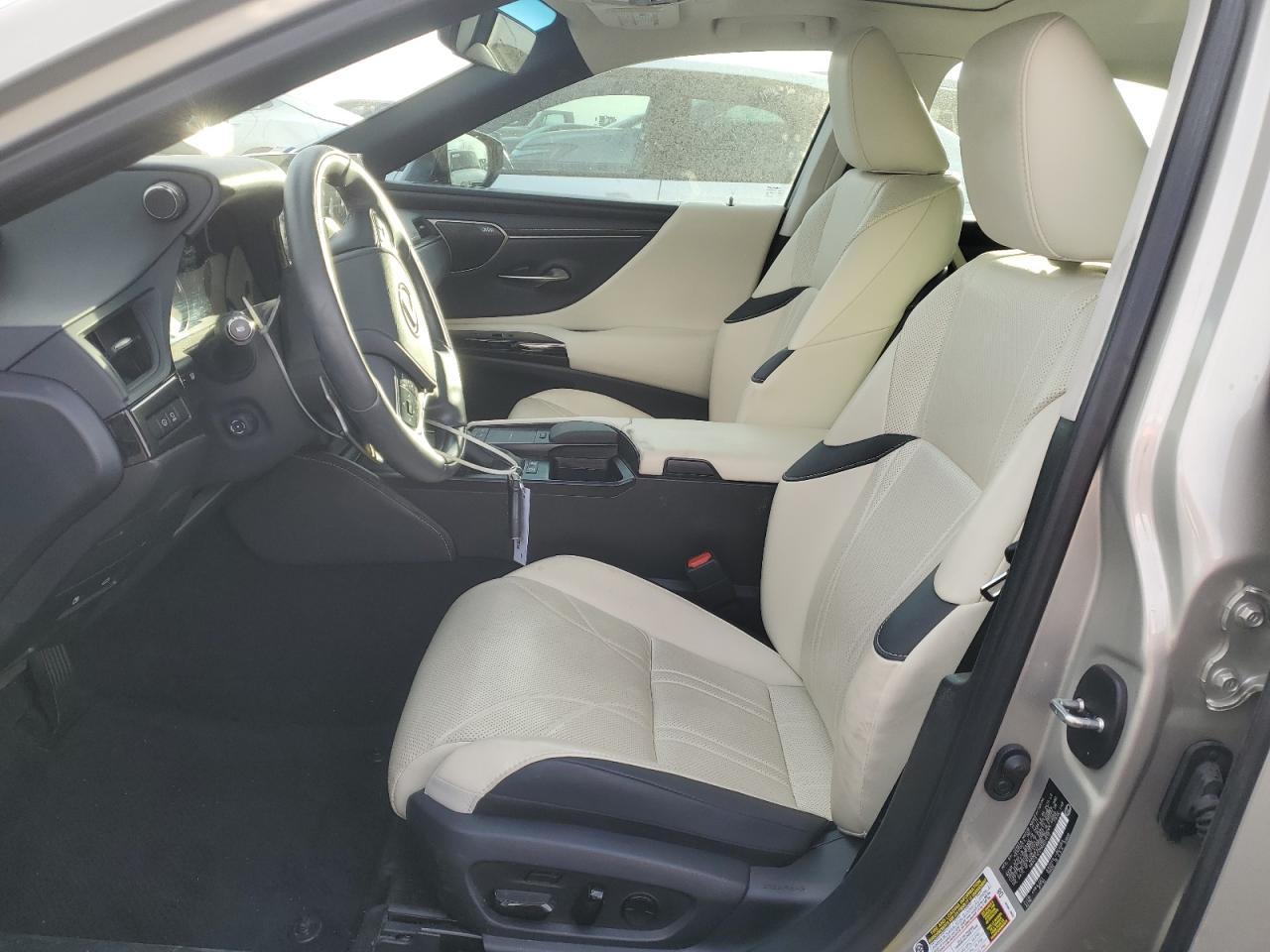 2022 LEXUS ES 300H BASE VIN:58AEA1C17NU021512