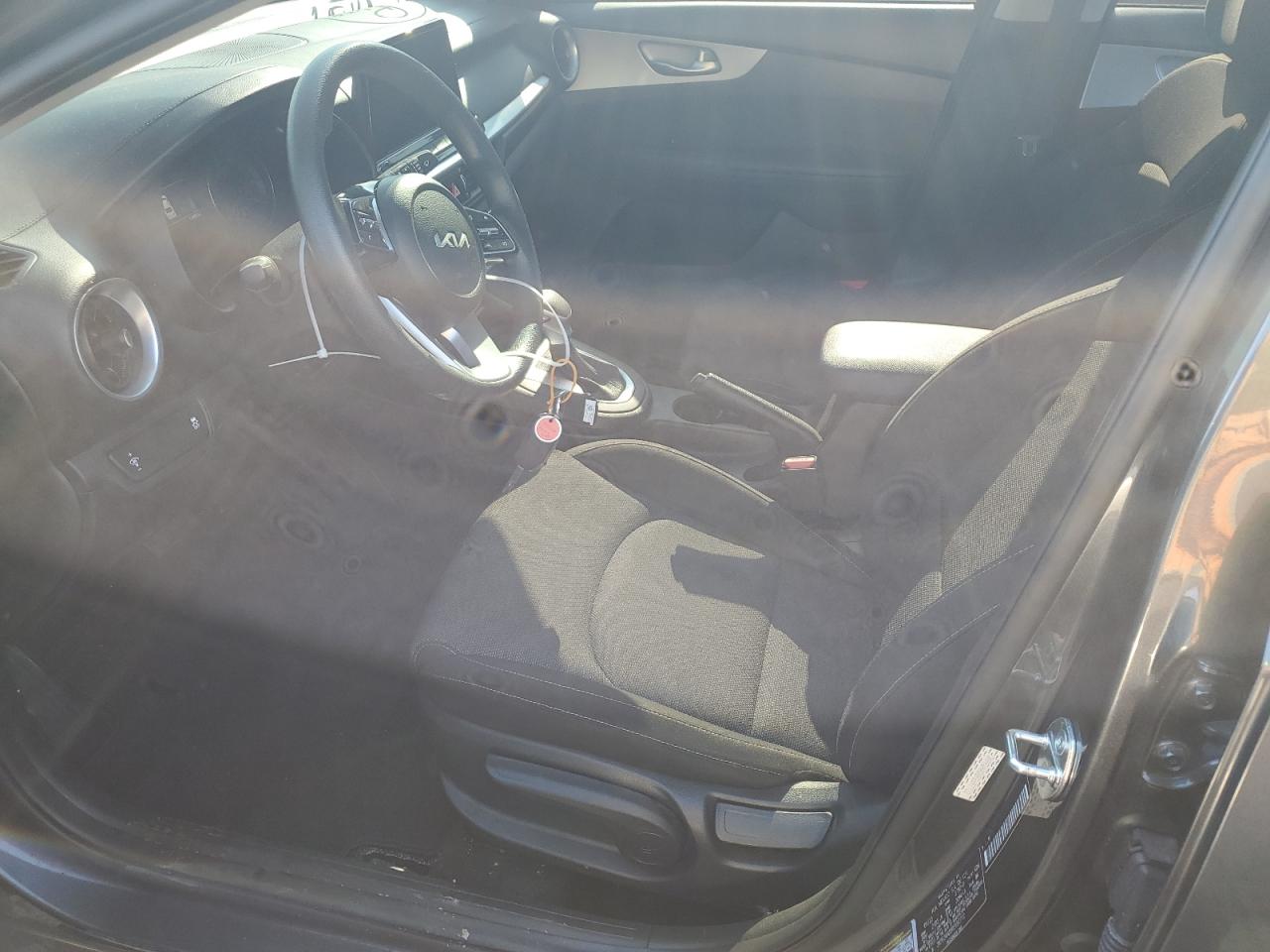 2024 KIA FORTE LX VIN:3KPF24AD8RE697712
