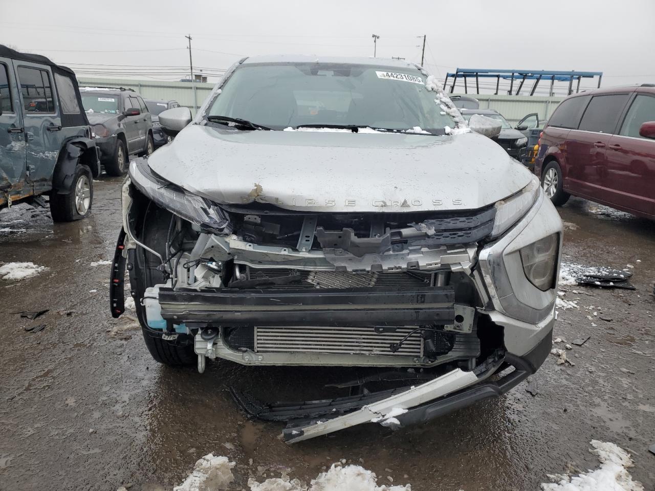 2024 MITSUBISHI ECLIPSE CROSS ES VIN:JA4ATUAA9RZ061120