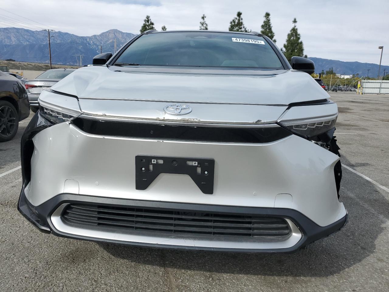 2023 TOYOTA BZ4X XLE VIN:JTMABACA7PA025037