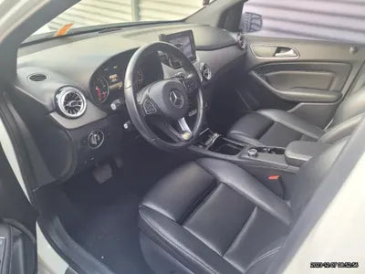 2015 Mercedes-Benz B 200 VIN: