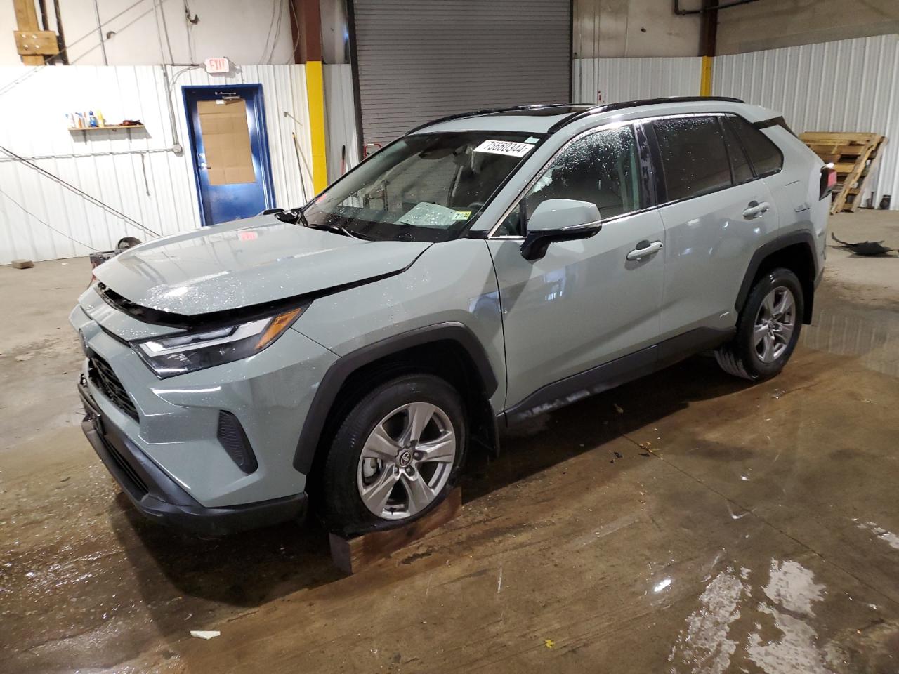 2022 TOYOTA RAV4 XLE VIN:4T3RWRFV3NU070690